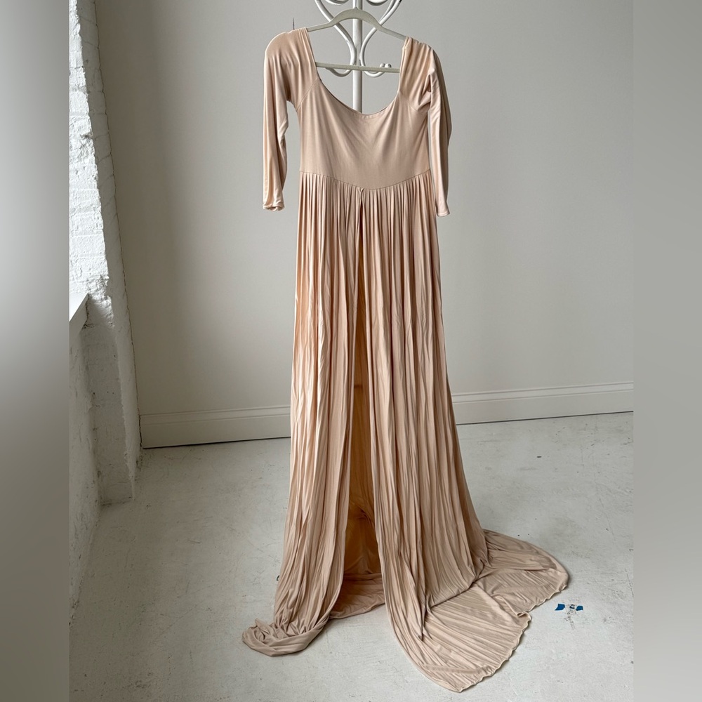 Sew Trendy Maternity Dress
